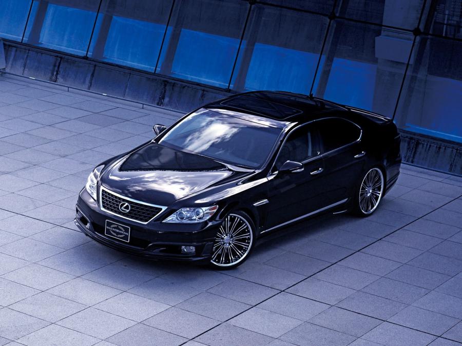  Lexus LS600h Executive Line by Wald 2010 года  (фото 8 из 81)